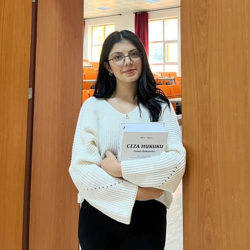 Nazlı Nevruz