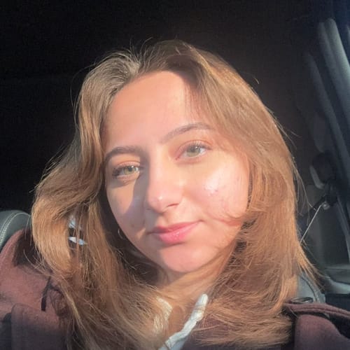 Elif Naz