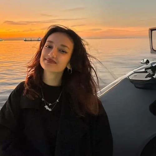 İlayda Sarı
