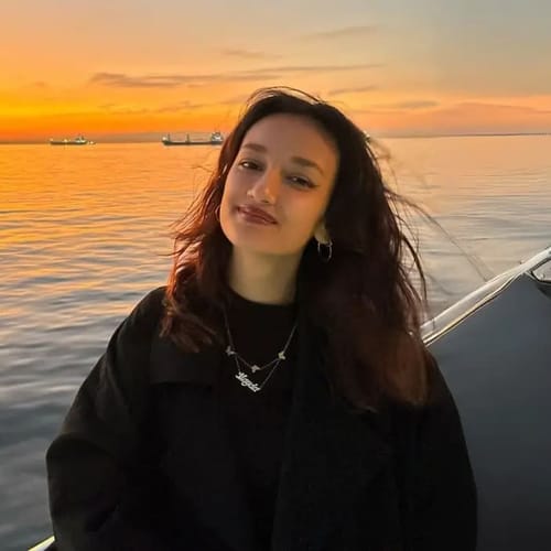 İlayda Sarı