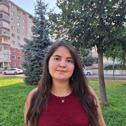 Elif Rana