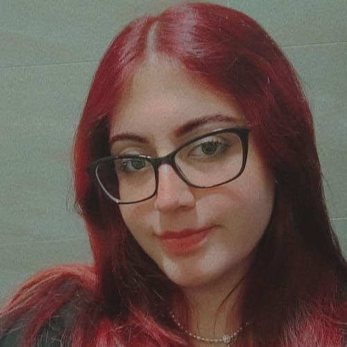 Büşra Nur
