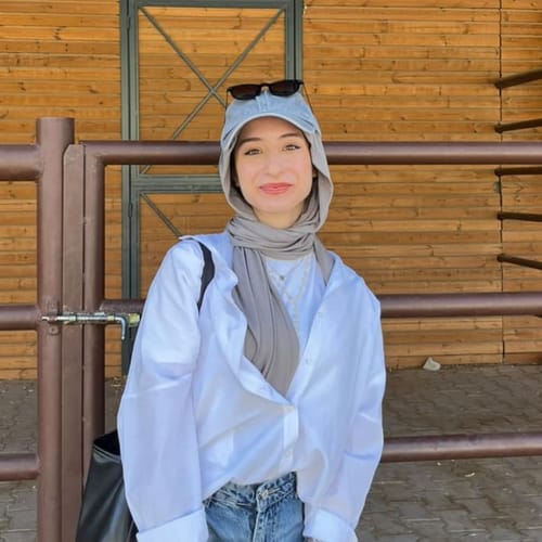 Hayrunisa Yılan