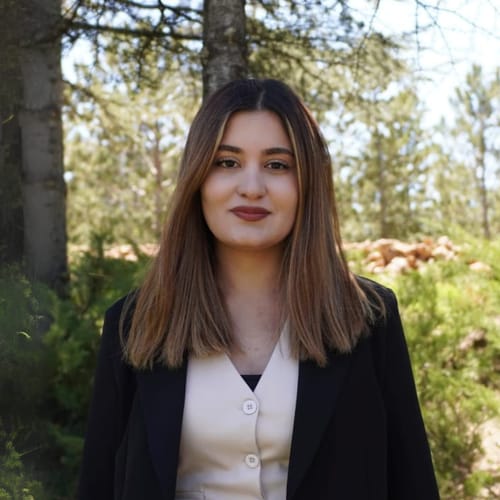 Elif Tekçe