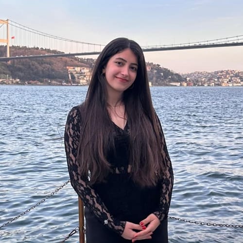 Merve Mungan