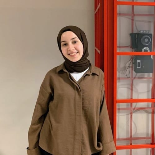 Zeynep Küçükçakır