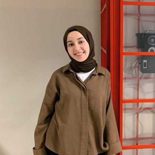 Zeynep Küçükçakır