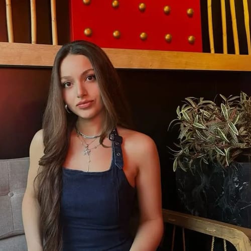 İlayda Afşar