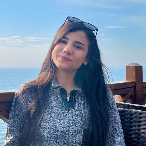Ayşenur
