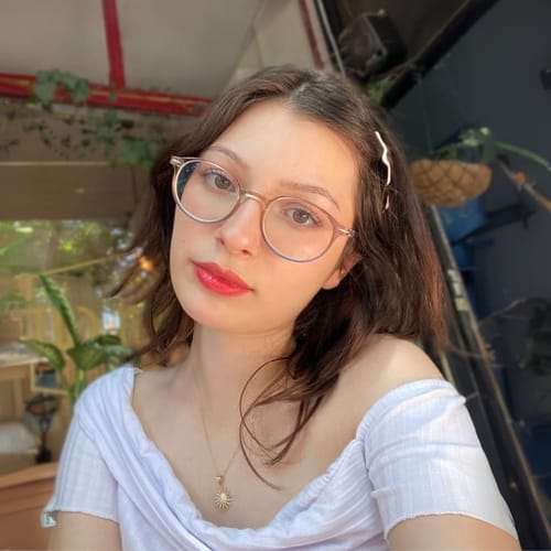 Elif Naz