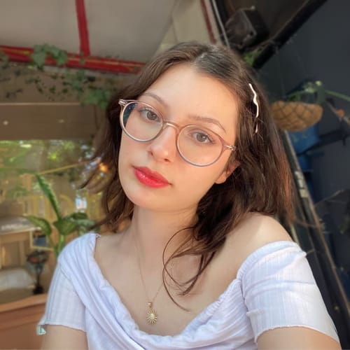 Elif Naz Gülebenzer