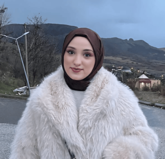 Büşra ÇELIKTAŞ