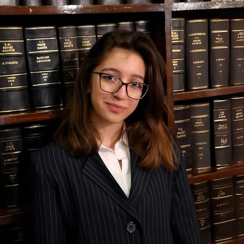 Açelya Dönmez