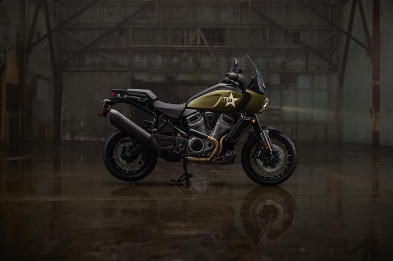 Harley Davidson GI Honors enthusiast 3