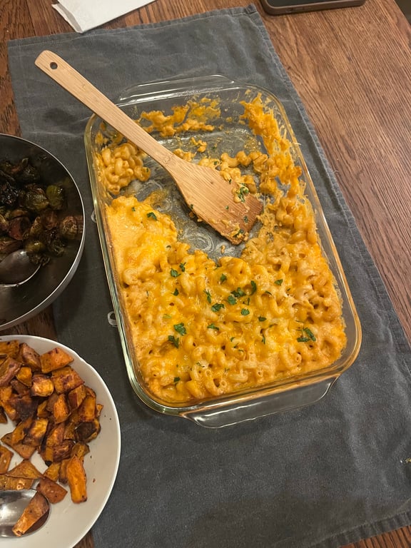 What is the proper way to prepare mac n cheese?