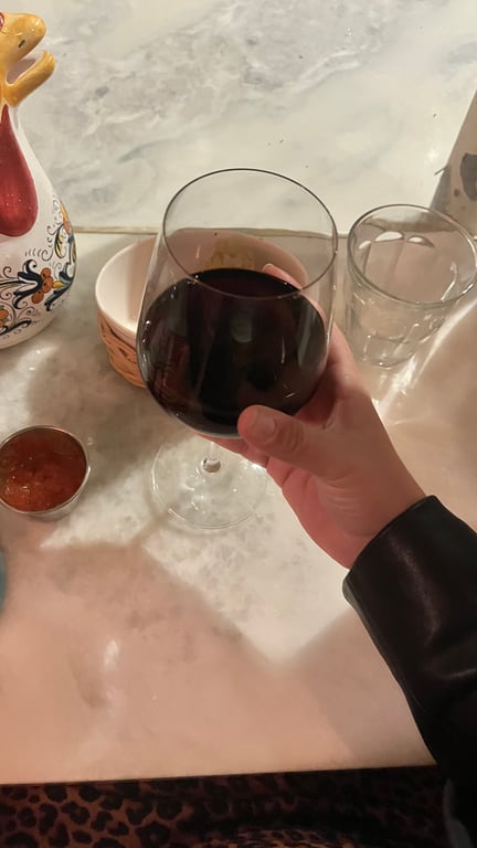 Should restaurants ban children after a certain hour?