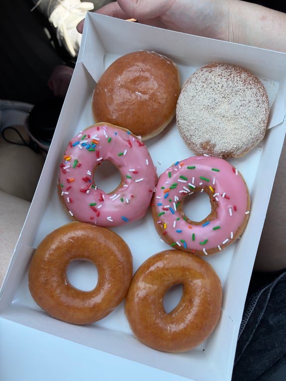 Is it "doughnut" or "donut"?
