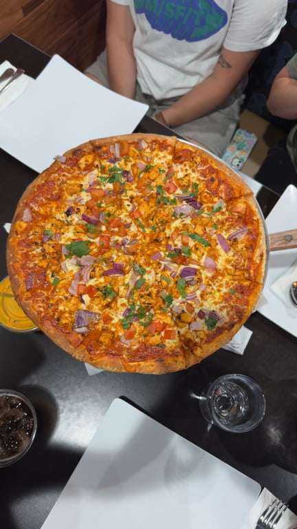 have you tried butter chicken pizza before?