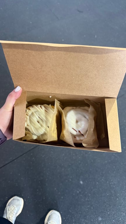 My trainer just gave me a box of cinnamon rolls after my workout. Is she trying to sabotage me???