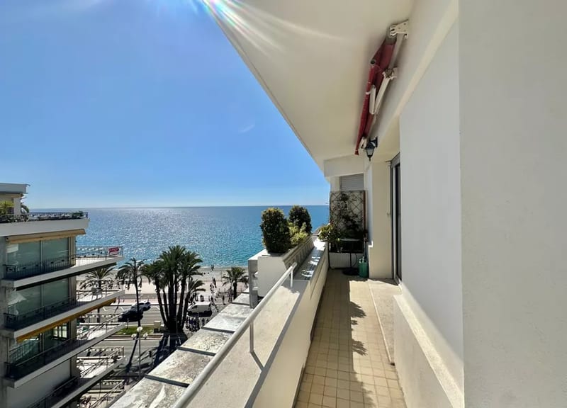 T3 Promenade des Anglais - Nice — photo 1