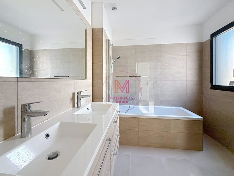 Maison à La Turbie — photo 8