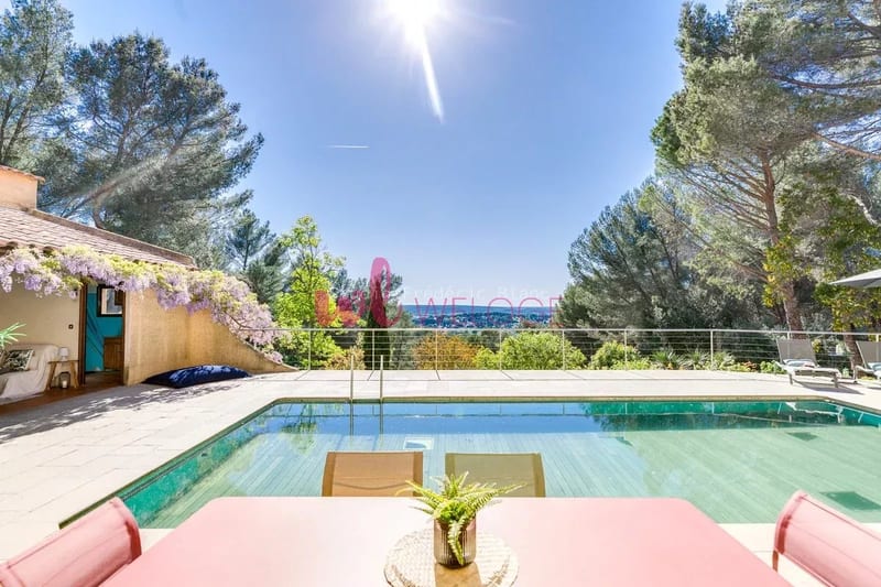 Propriété d'exception – 2 habitations, piscine, tennis - photo 1