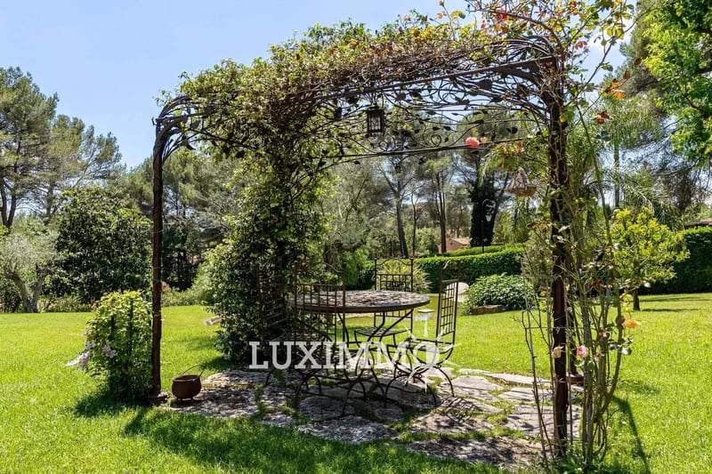 Villa • Saint Martin-Le Miracle, Mougins — photo 12