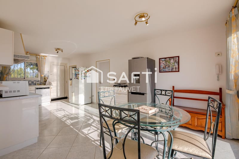 Maison à vendre à Saint-Raphaël de 250m² — photo 8