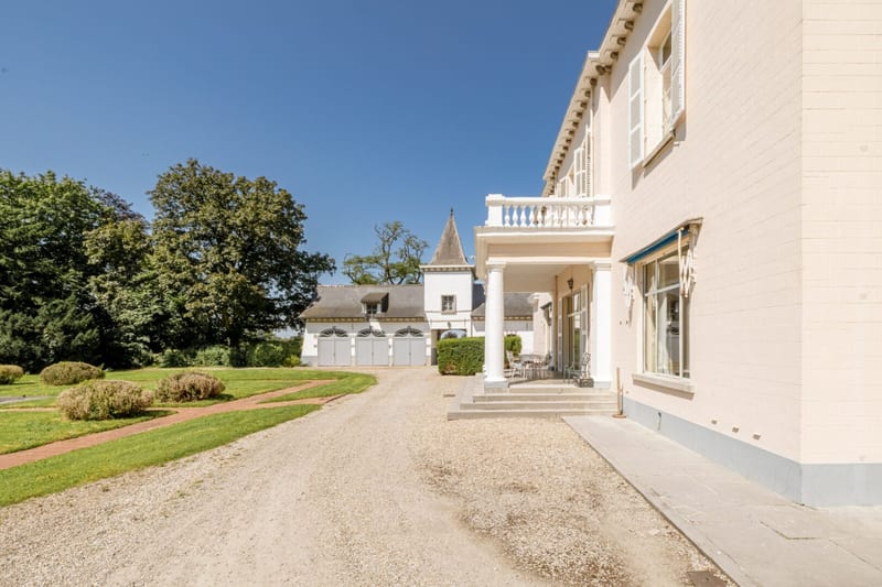 Seneffe - Manoir de 1762 sur un parc de 2,2 ha — photo 2