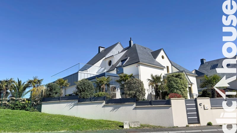 VUE MER PANORAMIQUE – MAISON D'ARCHITECTE 9 PIÈCES – PRESTATIONS HAUT DE GAMME. — photo 4