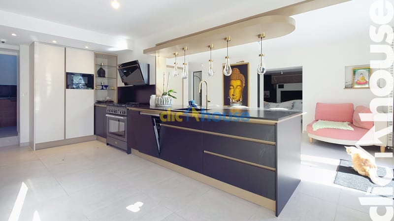 GÎTE CLÉ EN MAIN 500 m² – 9 CHAMBRES – PISCINE, TENNIS – 3H30 PARIS — photo 3