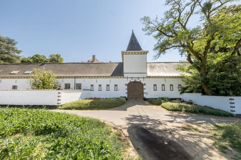 Seneffe - Manoir de 1762 sur un parc de 2,2 ha — photo 18