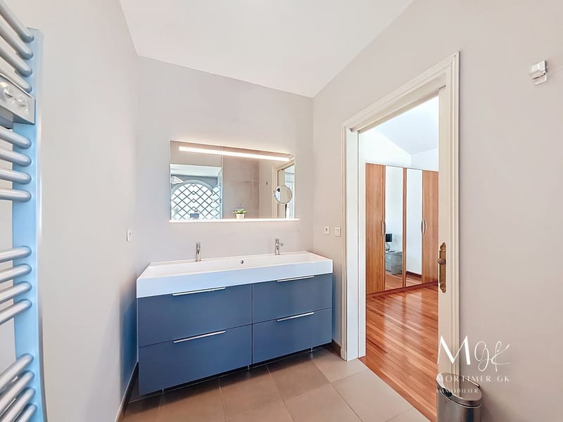 Maison / Villa • Cros de Cagnes-Le Village du Cros, Cagnes-sur-Mer — photo 19
