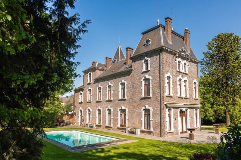 Brussels South Charleroi - Château XIXe rénové avec parc — photo 23