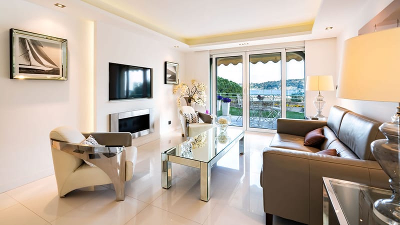 Appartement Deluxe + 230m² terrasse sur la baie de Villefranche — photo 5