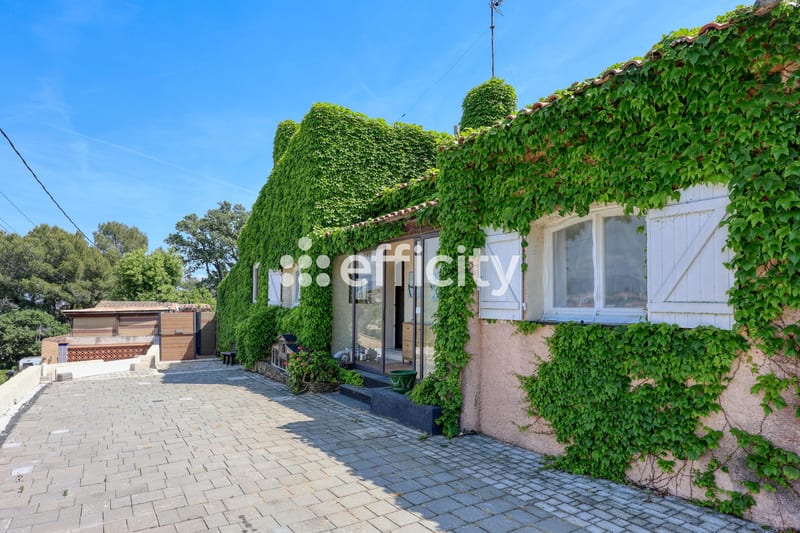 Maison 6 pièces - 125 m² - photo 1