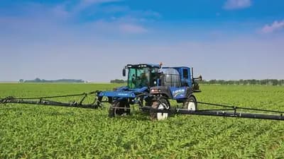 Self-Propelled sprayer New Holland SP300F