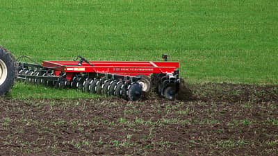 Disc harrow Rostselmash DV