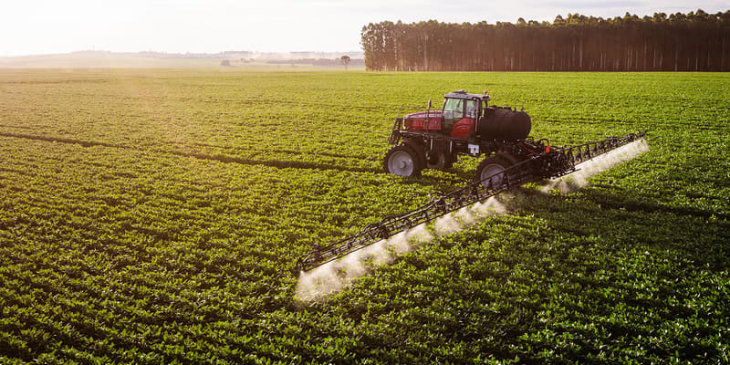 Self-Propelled sprayer Massey Ferguson MF 535R