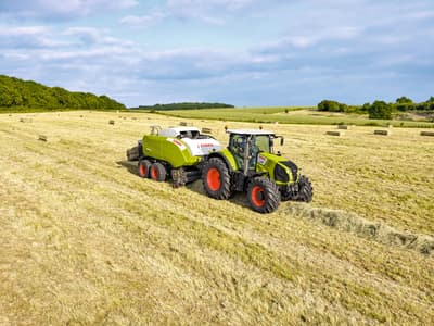 Baler CLAAS QUADRANT 4200 EVOLUTION