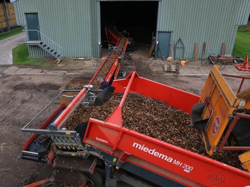 Store loading equipment Dewulf MH 20X