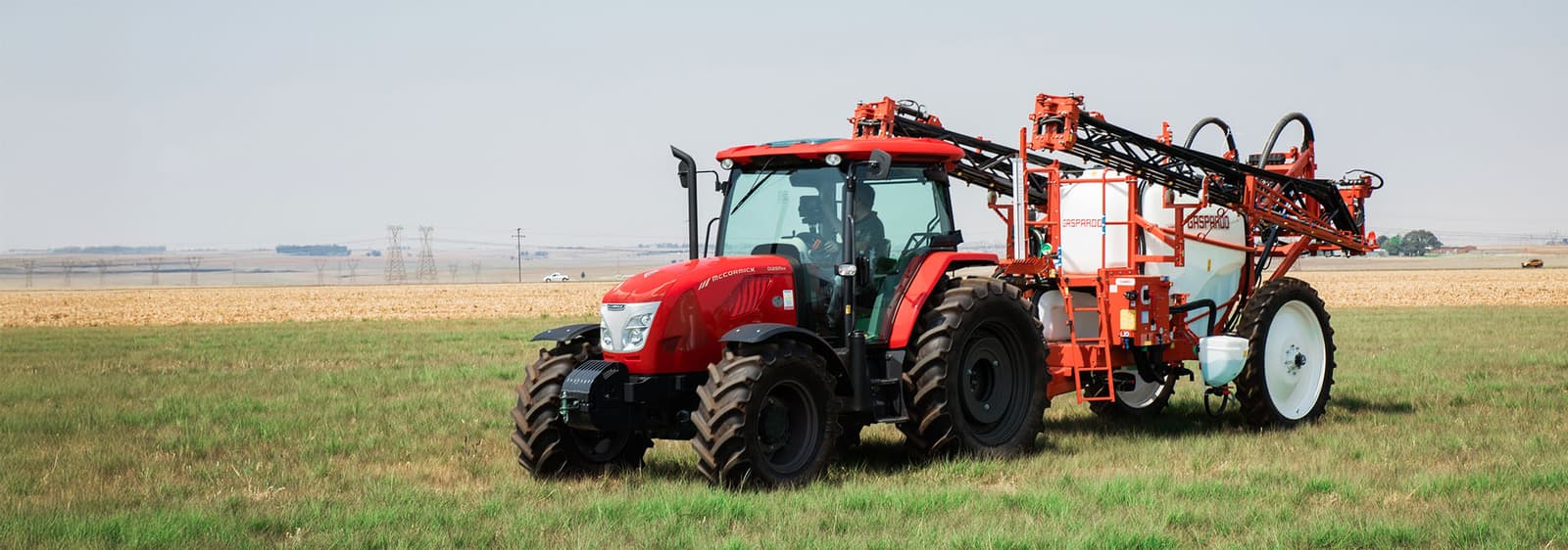 Універсальний трактор McCormick D-MAX 115