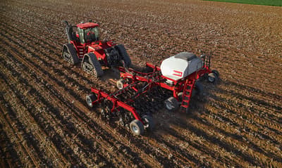Air seeder Case IH Precision Disk 550T Air Drill
