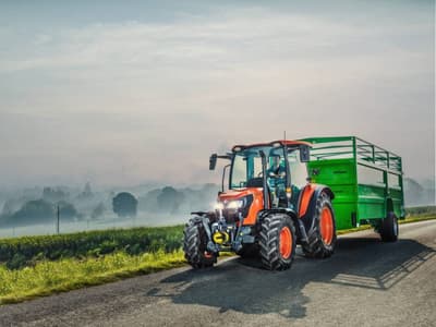 Utility tractor Kubota M4-073