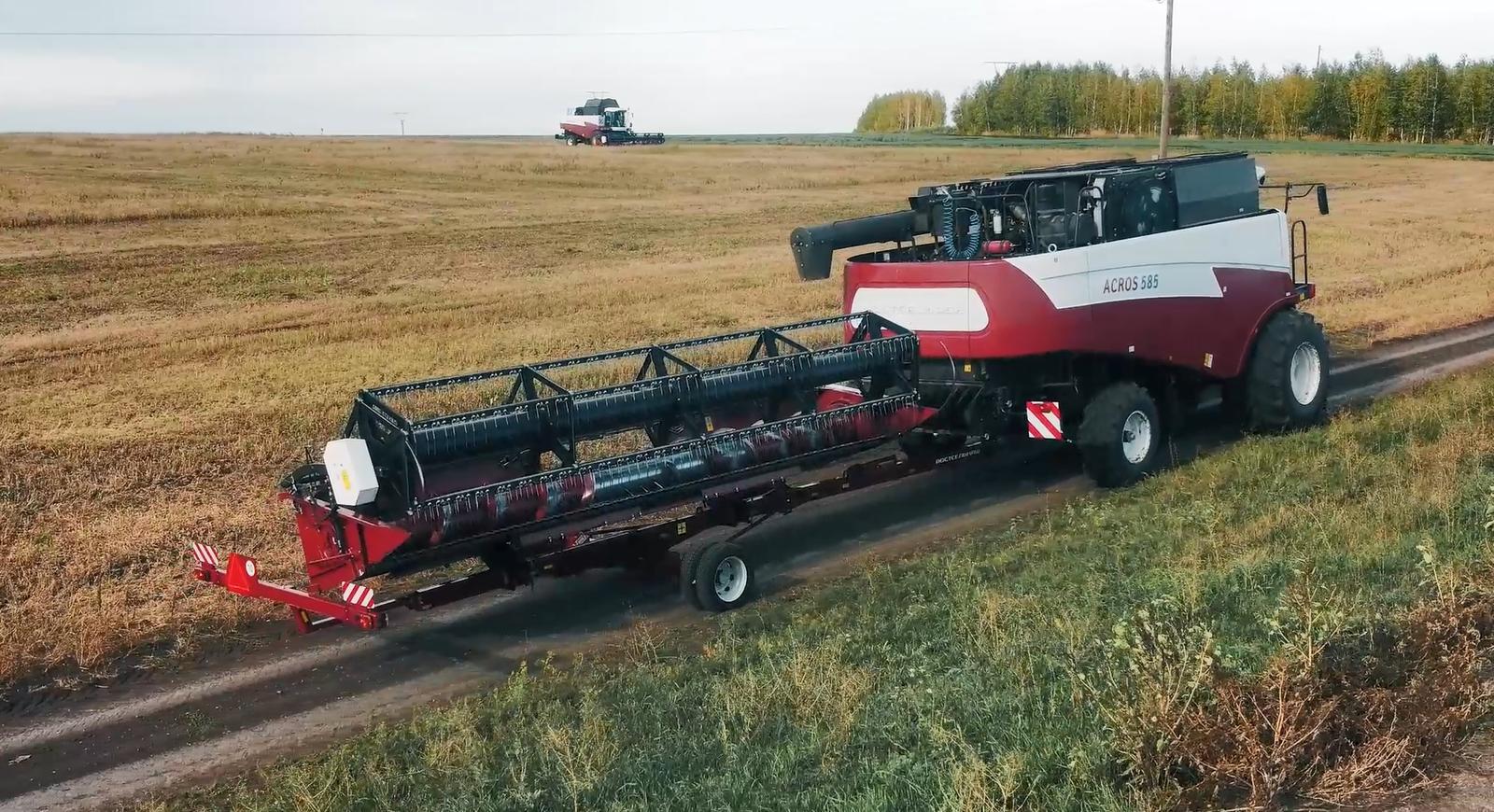Прицеп Rostselmash UNI CART 3000