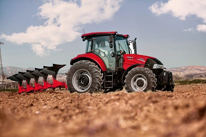 Універсальний трактор Case IH Farmall 110 M