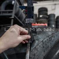 Goodyear Шина 800/65R32 172D Optitrac R-1W TL — изображение 8