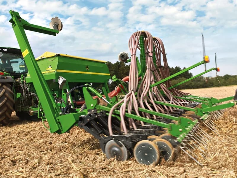 Зерновая сеялка John Deere 740A (8,0 м)