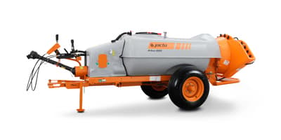 Trailed sprayer Jacto Arbus 1000