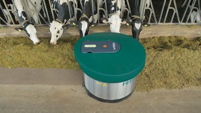 Feed pusher GEA DairyFeed F4800